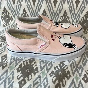 Vans X Peanuts Slip On kids Size 1 Pink Smack- Snoopy, Lucy, Charlie Brown